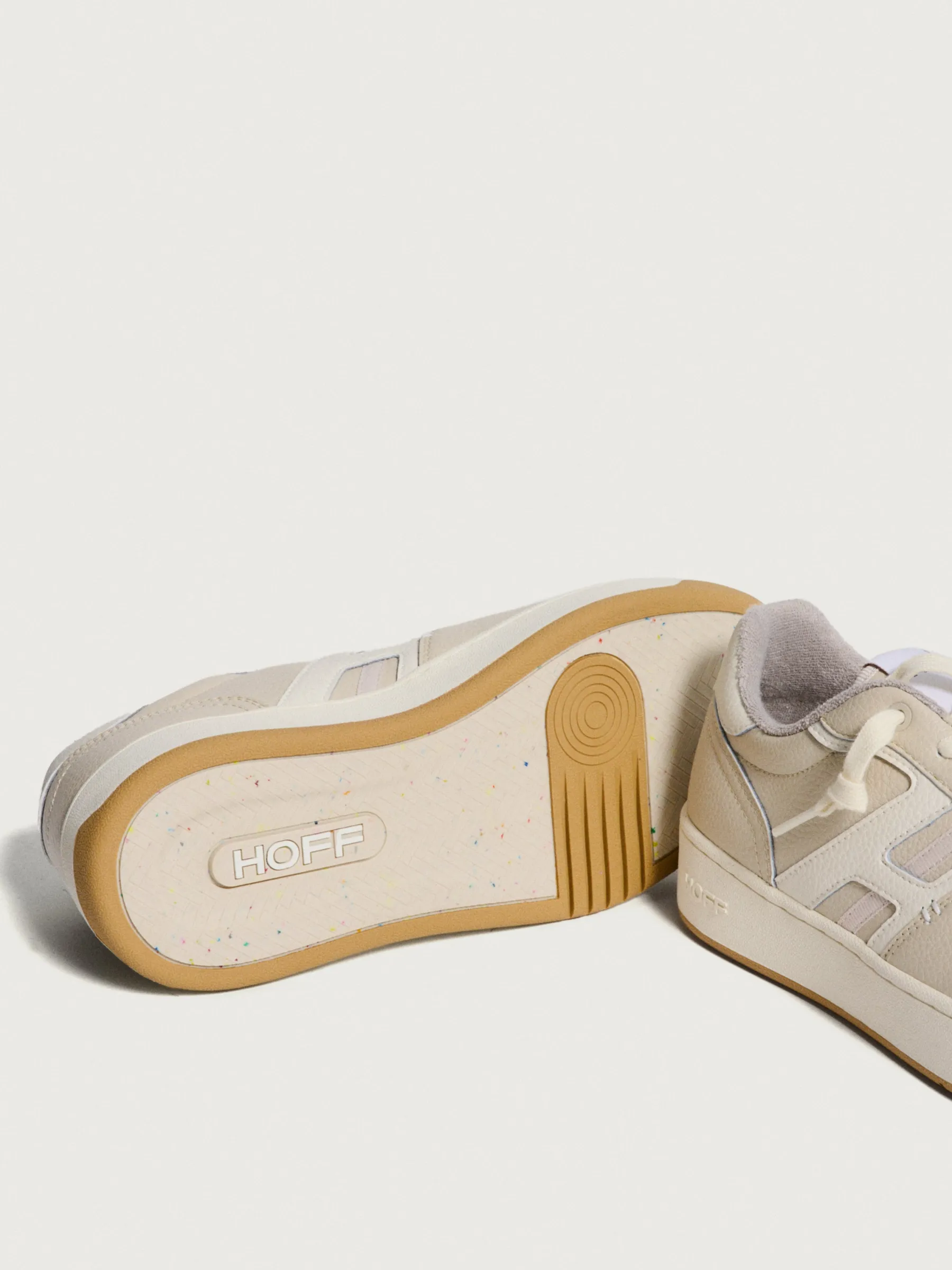 New PAVILLION Herren Metro