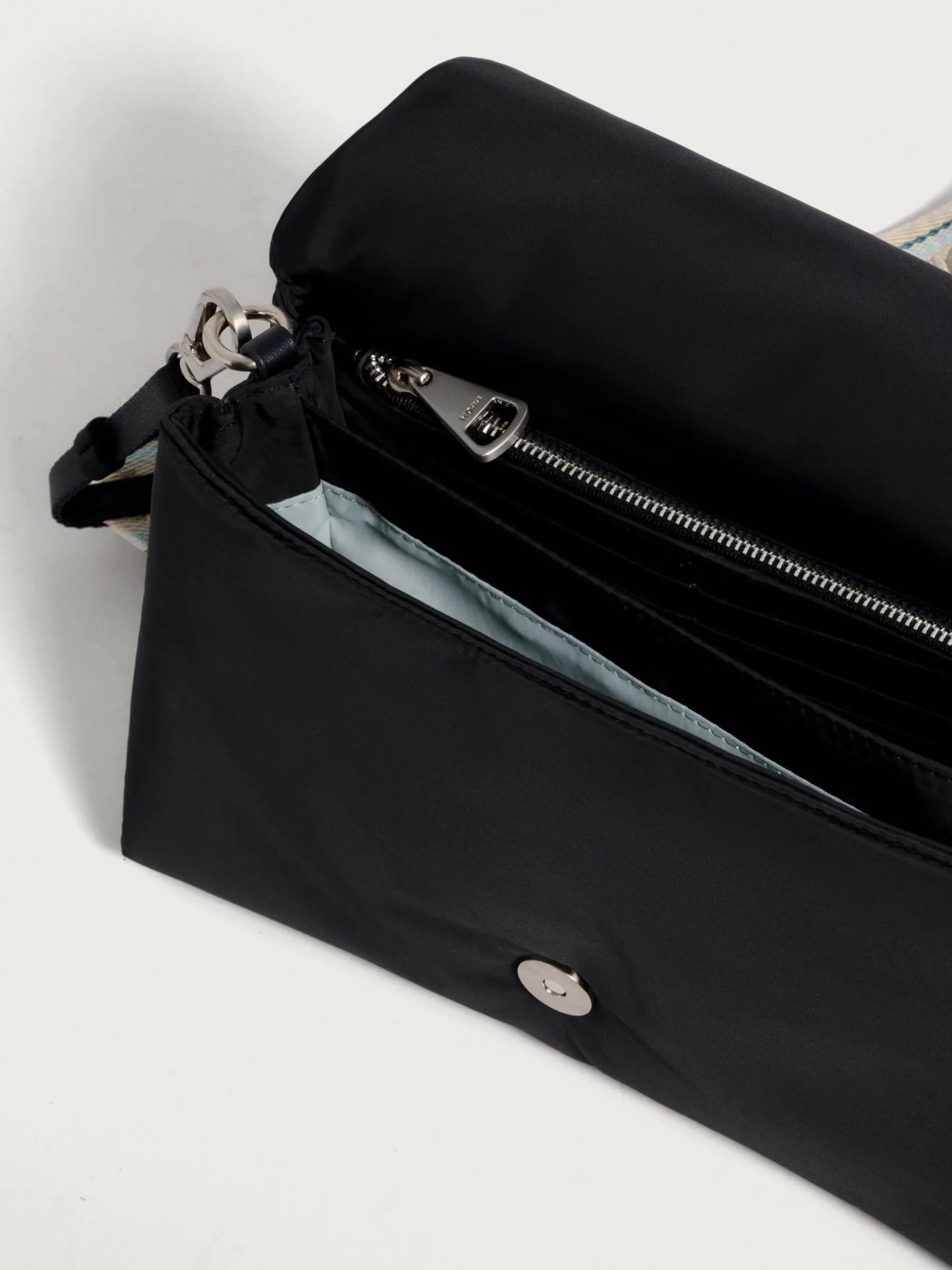 Hot SCHULTERTASCHE EVEREST NYLON SCHWARZ Damen Nylon|Umhängetaschen